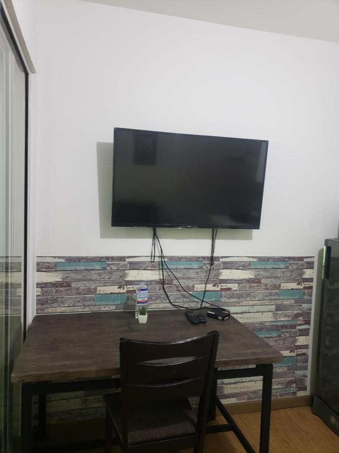 Sutherland Tower Acqua Private Residences Mandaluyong Esterno foto